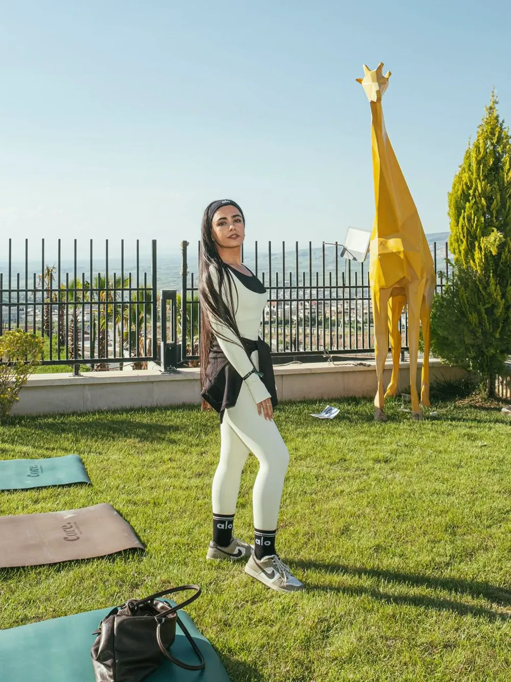 Tanaz Agahi wellness, Alo